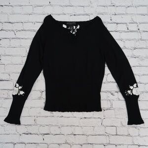 Agust Silk‎ Knits Long Sleeve top Embrodeiry Flower Pattern Size Large Stretch